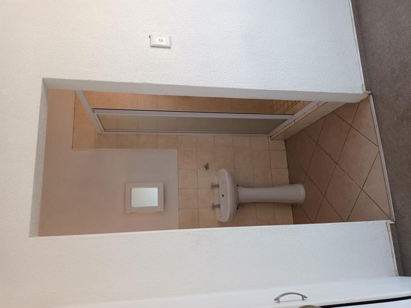 To Let 2 Bedroom Property for Rent in Witfield Gauteng