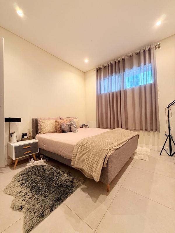 To Let 2 Bedroom Property for Rent in Morningside Gauteng