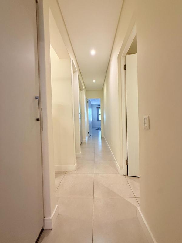 To Let 2 Bedroom Property for Rent in Morningside Gauteng