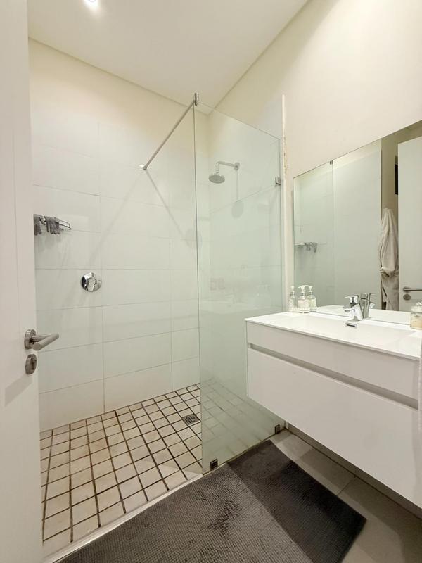 To Let 2 Bedroom Property for Rent in Morningside Gauteng