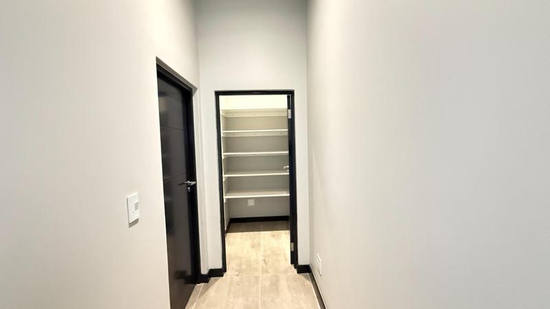 3 Bedroom Property for Sale in Fountainbrook Estate Gauteng