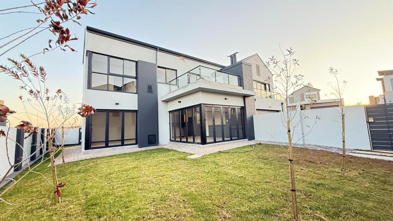 3 Bedroom Property for Sale in Fountainbrook Estate Gauteng