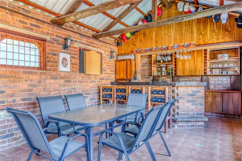 4 Bedroom Property for Sale in Florida Park Gauteng