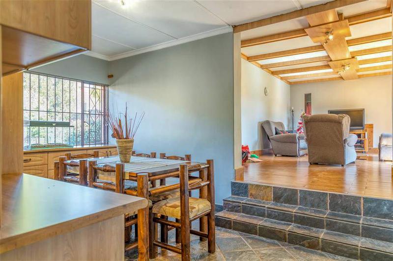 4 Bedroom Property for Sale in Florida Park Gauteng