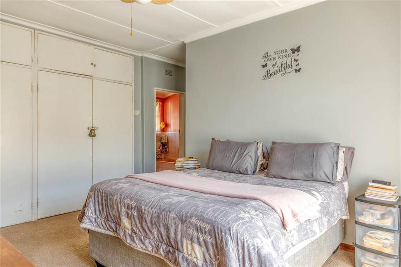 4 Bedroom Property for Sale in Florida Park Gauteng