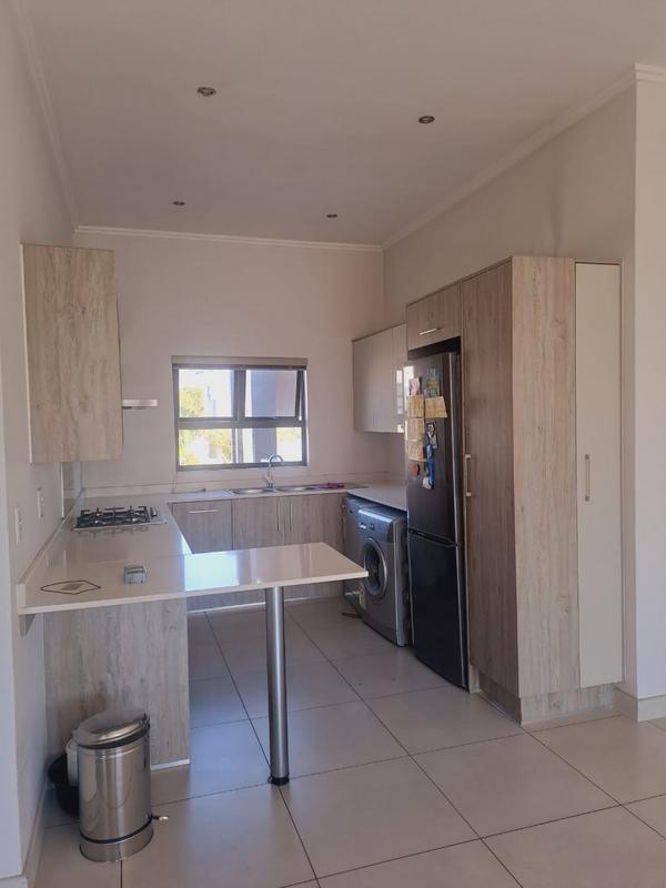 To Let 3 Bedroom Property for Rent in Broadacres Gauteng