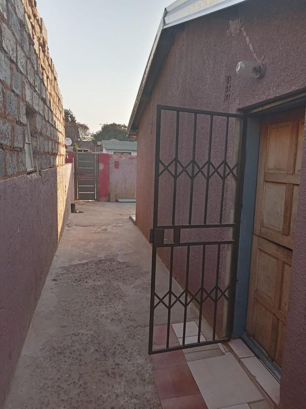 To Let 2 Bedroom Property for Rent in Dobsonville Gauteng