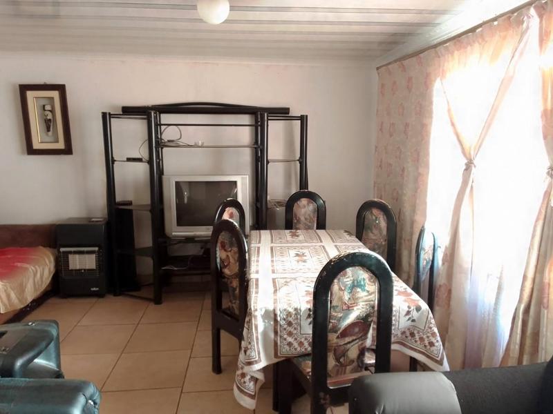 2 Bedroom Property for Sale in Orlando Gauteng