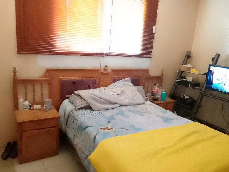 2 Bedroom Property for Sale in Orlando Gauteng