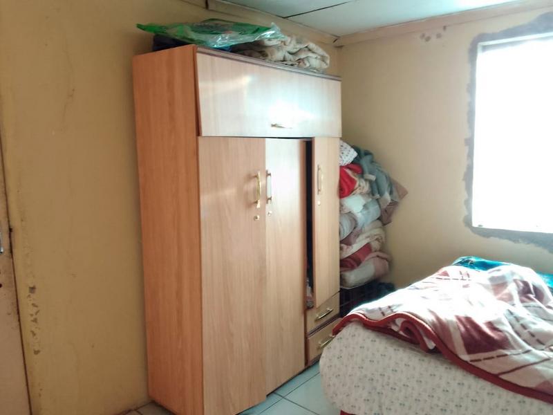 2 Bedroom Property for Sale in Orlando Gauteng