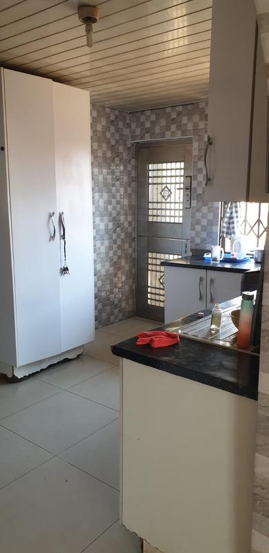 4 Bedroom Property for Sale in Protea Glen Gauteng
