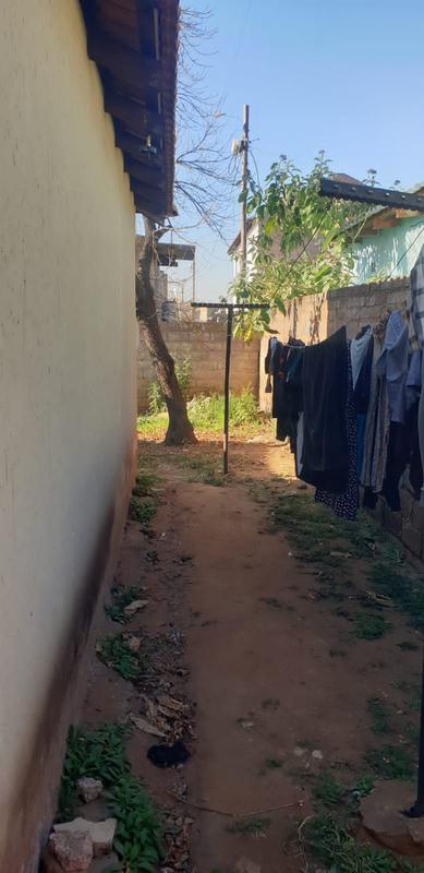 4 Bedroom Property for Sale in Protea Glen Gauteng