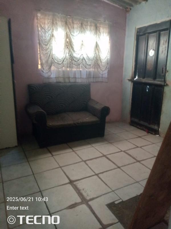 2 Bedroom Property for Sale in Tsakane Gauteng
