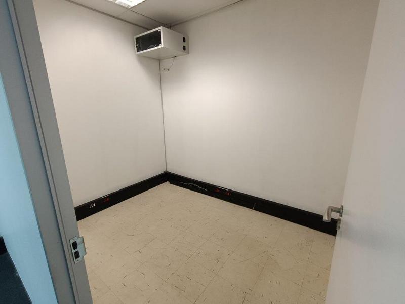 To Let commercial Property for Rent in Strubensvallei Gauteng
