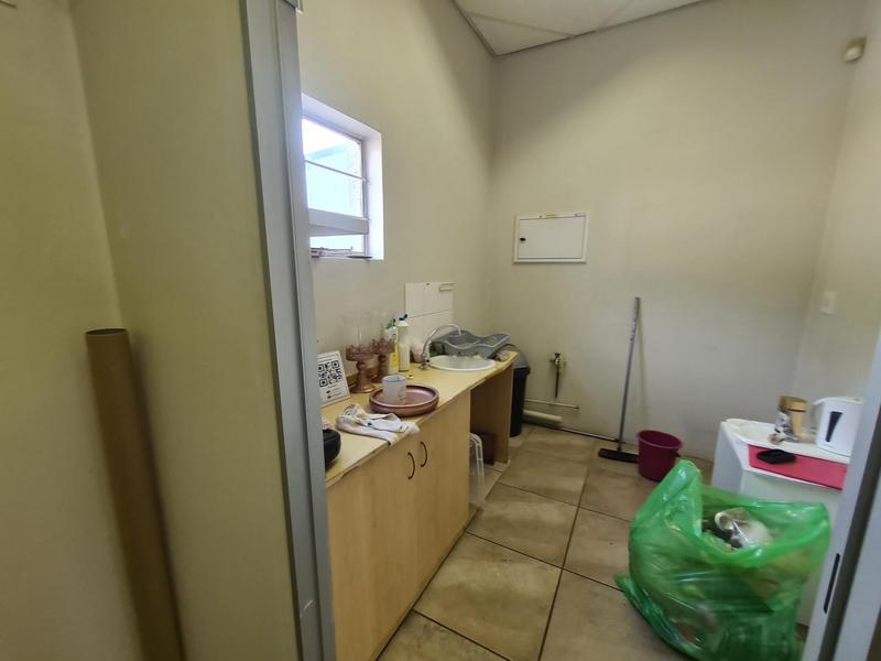 To Let commercial Property for Rent in Lynnwood Ridge Gauteng