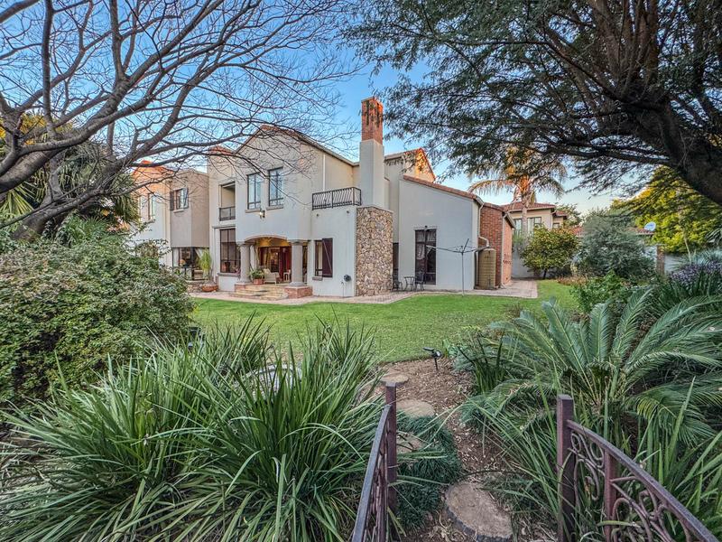 5 Bedroom Property for Sale in Midstream Estate Gauteng