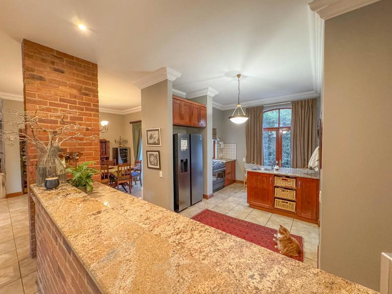 5 Bedroom Property for Sale in Midstream Estate Gauteng