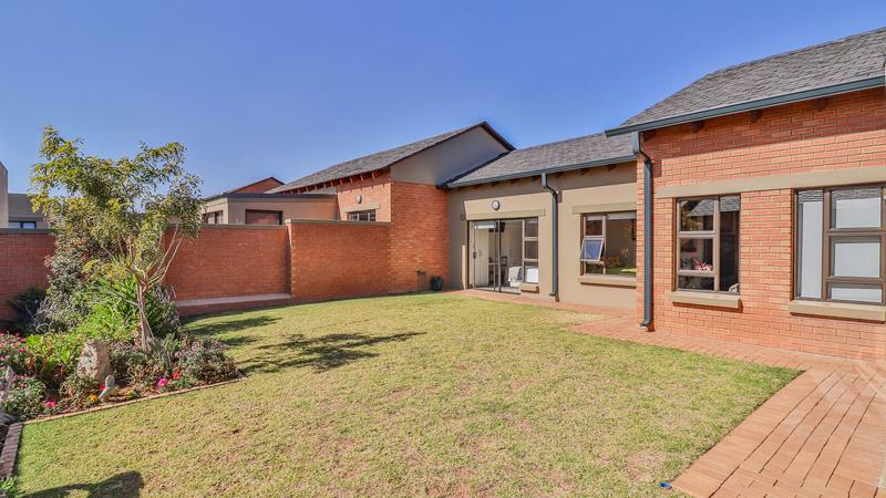 2 Bedroom Property for Sale in Retire at Midstream Gauteng
