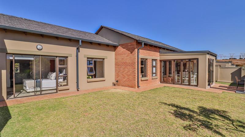 2 Bedroom Property for Sale in Retire at Midstream Gauteng
