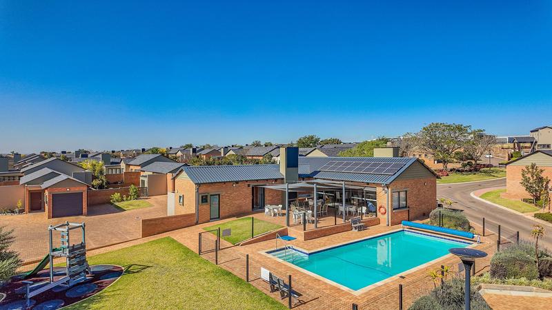 2 Bedroom Property for Sale in Retire at Midstream Gauteng