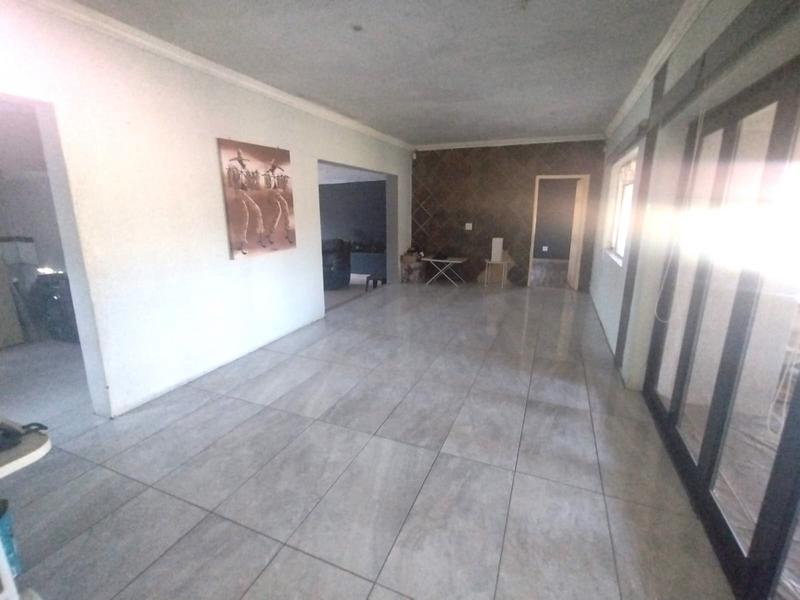 4 Bedroom Property for Sale in Tulisa Park Gauteng
