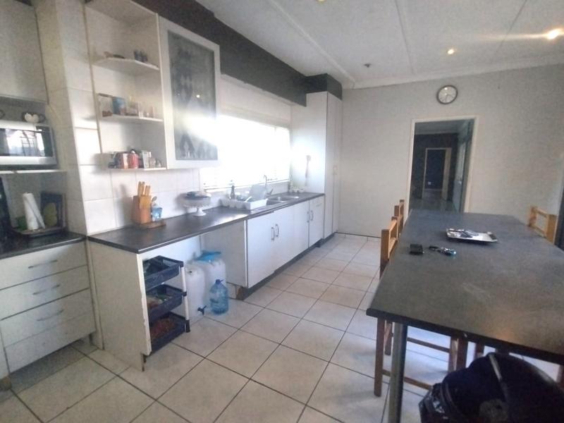 4 Bedroom Property for Sale in Tulisa Park Gauteng