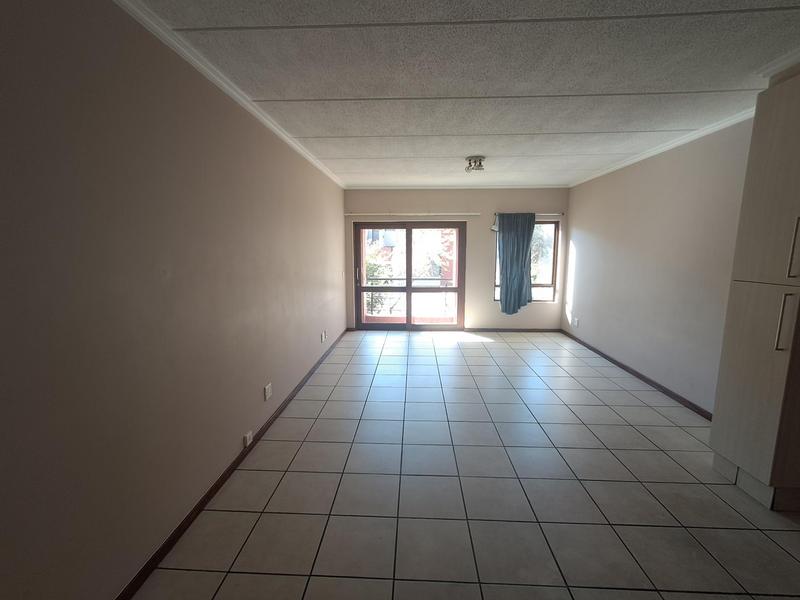 To Let 1 Bedroom Property for Rent in Beverley Gauteng