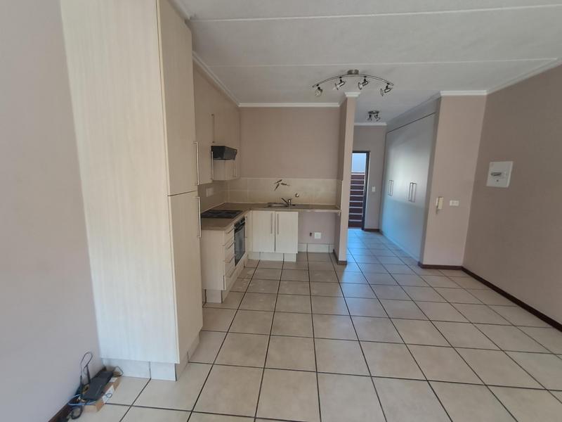 To Let 1 Bedroom Property for Rent in Beverley Gauteng