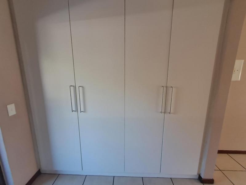 To Let 1 Bedroom Property for Rent in Beverley Gauteng