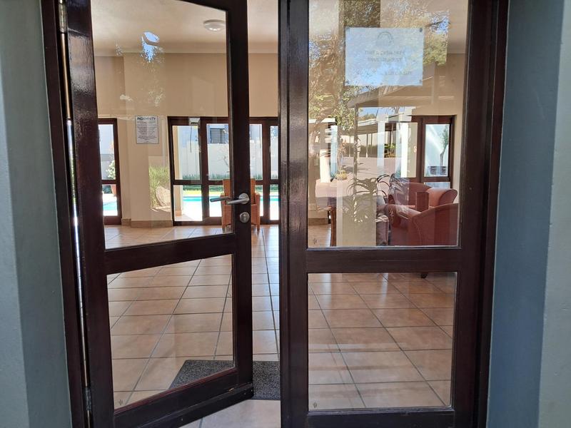 To Let 1 Bedroom Property for Rent in Beverley Gauteng
