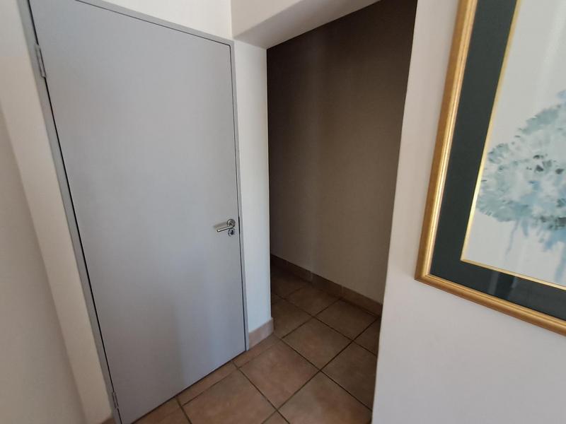 To Let 1 Bedroom Property for Rent in Beverley Gauteng