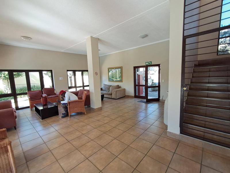 To Let 1 Bedroom Property for Rent in Beverley Gauteng
