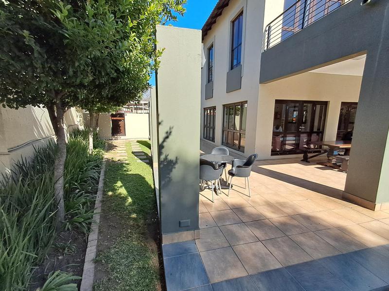 To Let 1 Bedroom Property for Rent in Beverley Gauteng