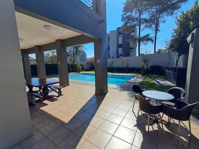 To Let 1 Bedroom Property for Rent in Beverley Gauteng