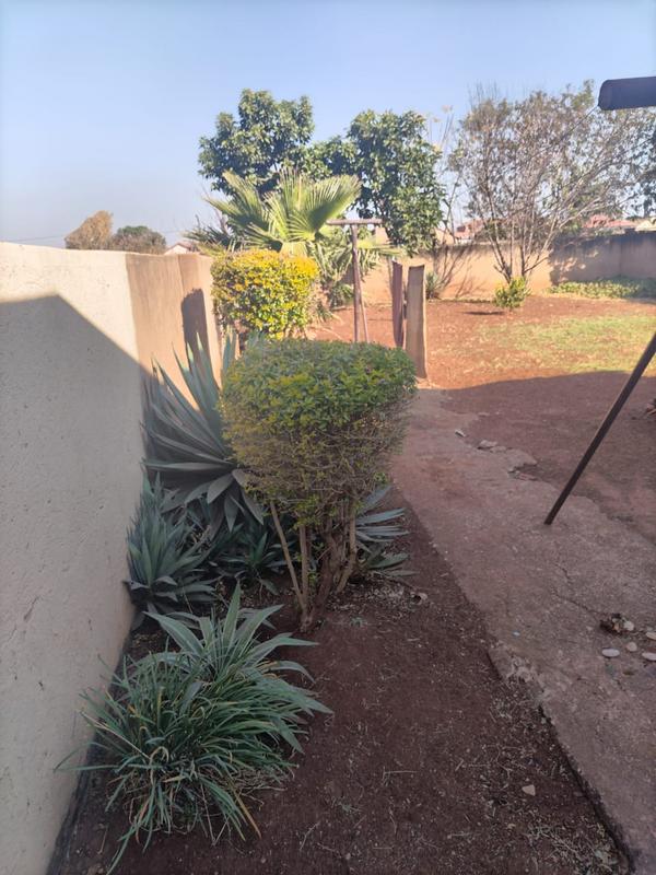 2 Bedroom Property for Sale in Soshanguve XX Gauteng
