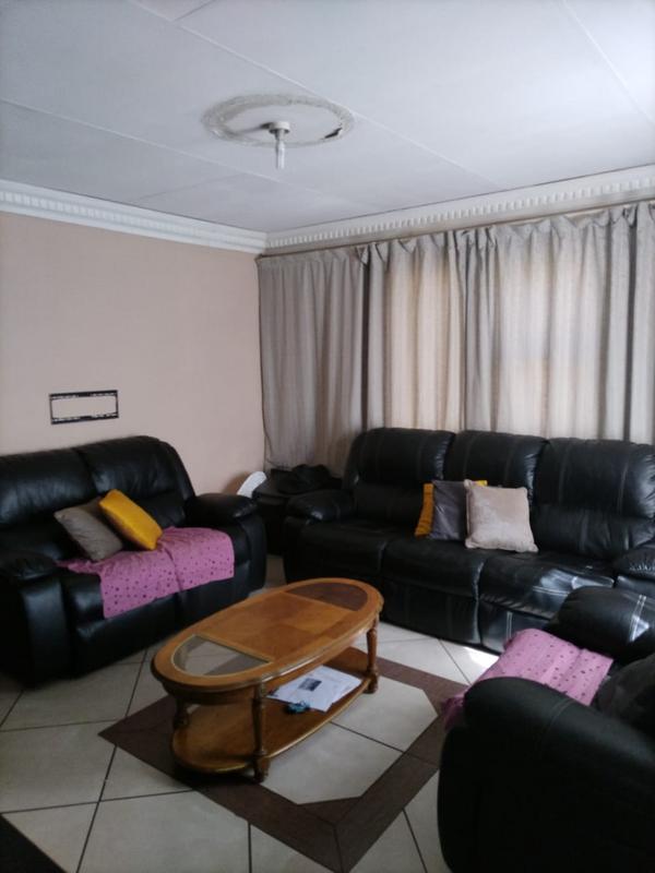 2 Bedroom Property for Sale in Soshanguve XX Gauteng