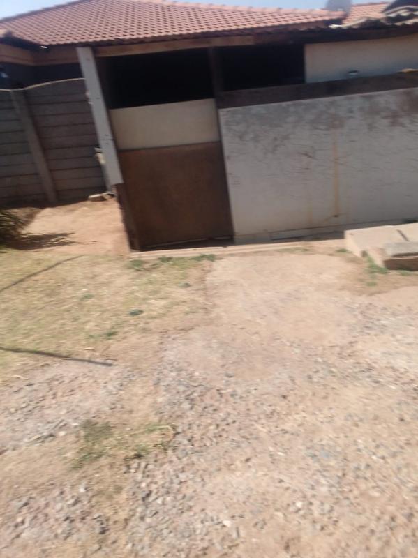 2 Bedroom Property for Sale in Tsakane Gauteng