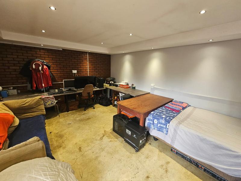 To Let 3 Bedroom Property for Rent in Glen Marais Gauteng