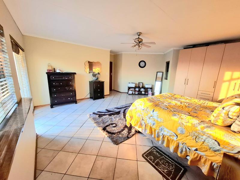4 Bedroom Property for Sale in Erasmuskloof Gauteng