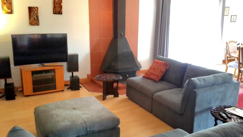 6 Bedroom Property for Sale in Erasmuskloof Gauteng