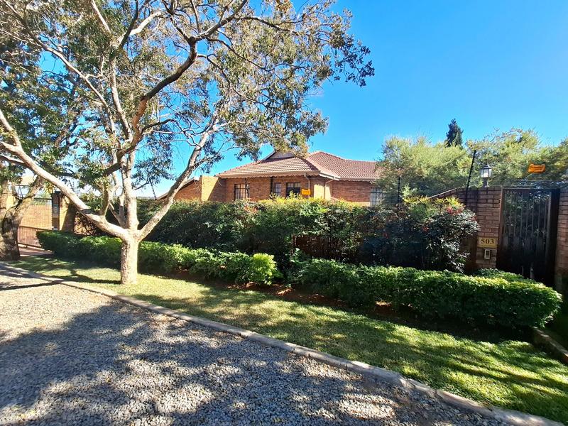 6 Bedroom Property for Sale in Erasmuskloof Gauteng