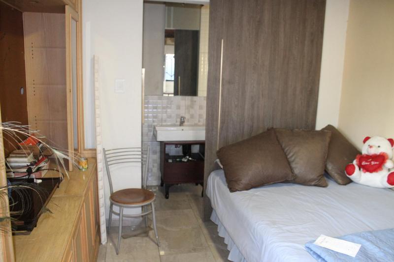 To Let 1 Bedroom Property for Rent in Emdeni Gauteng