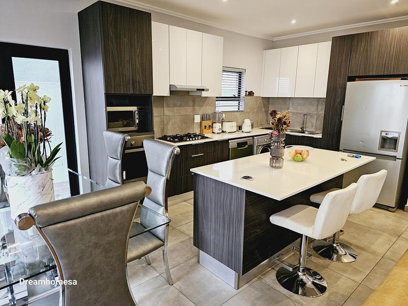To Let 3 Bedroom Property for Rent in Morningside Gauteng