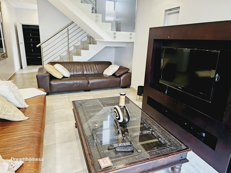 To Let 3 Bedroom Property for Rent in Morningside Gauteng