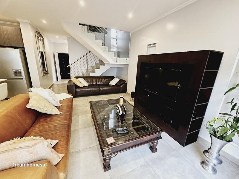 To Let 3 Bedroom Property for Rent in Morningside Gauteng