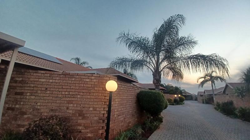 3 Bedroom Property for Sale in Annlin Gauteng