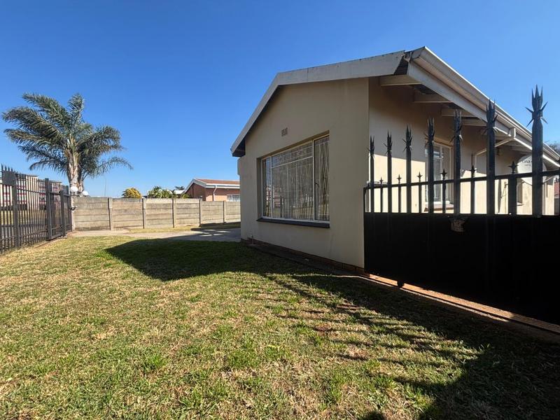 3 Bedroom Property for Sale in Sophiatown Gauteng