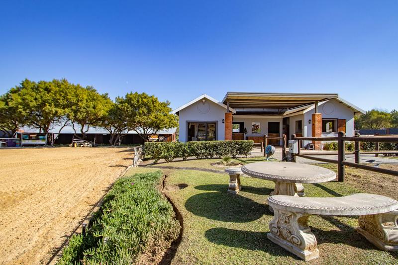 4 Bedroom Property for Sale in Beaulieu Gauteng
