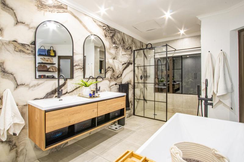 4 Bedroom Property for Sale in Beaulieu Gauteng