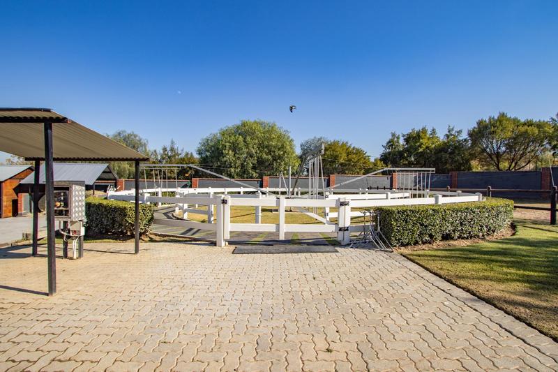 4 Bedroom Property for Sale in Beaulieu Gauteng